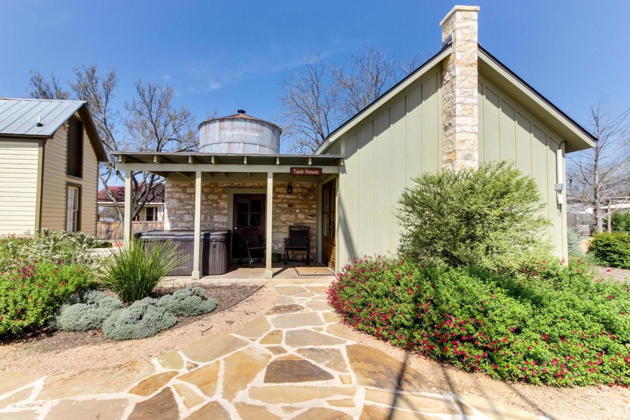 Wine Country Cottages On Main Fredericksburg Quarto foto