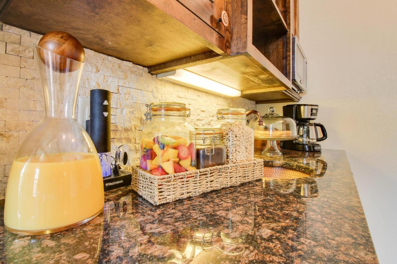 Wine Country Cottages On Main Fredericksburg Quarto foto